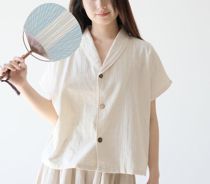 【棉質手工蓝染】法式领寬鬆/舒適肌理衬衫 - 女装衬衫 - 棉．麻 白色