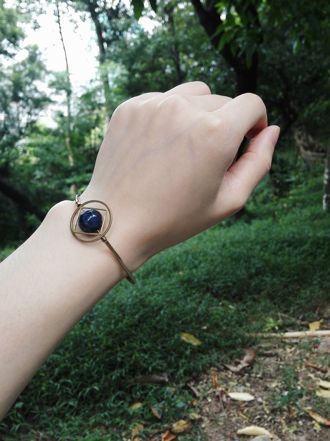 [Mush] Brass Biorbital Bracelet 黄铜 几何 天然石 立体 弹性 手链 手链 手链 - 手链/手环 - 其他金属 多色