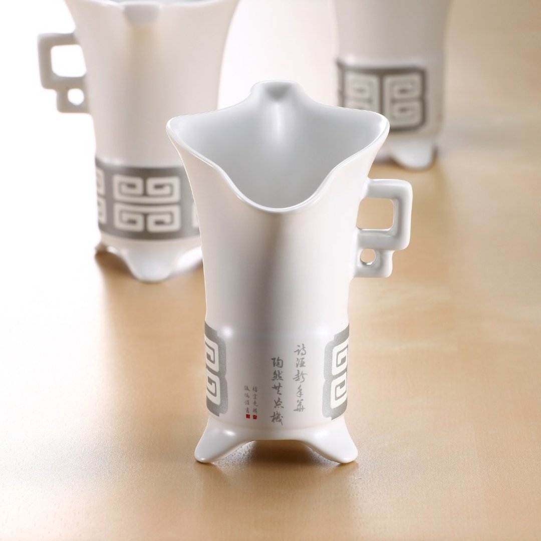 酒杯 杯子 樽爵 诗酒年华 瓷台湾制  办公用品 送礼 礼品 - 其他杯子 - 瓷 白色