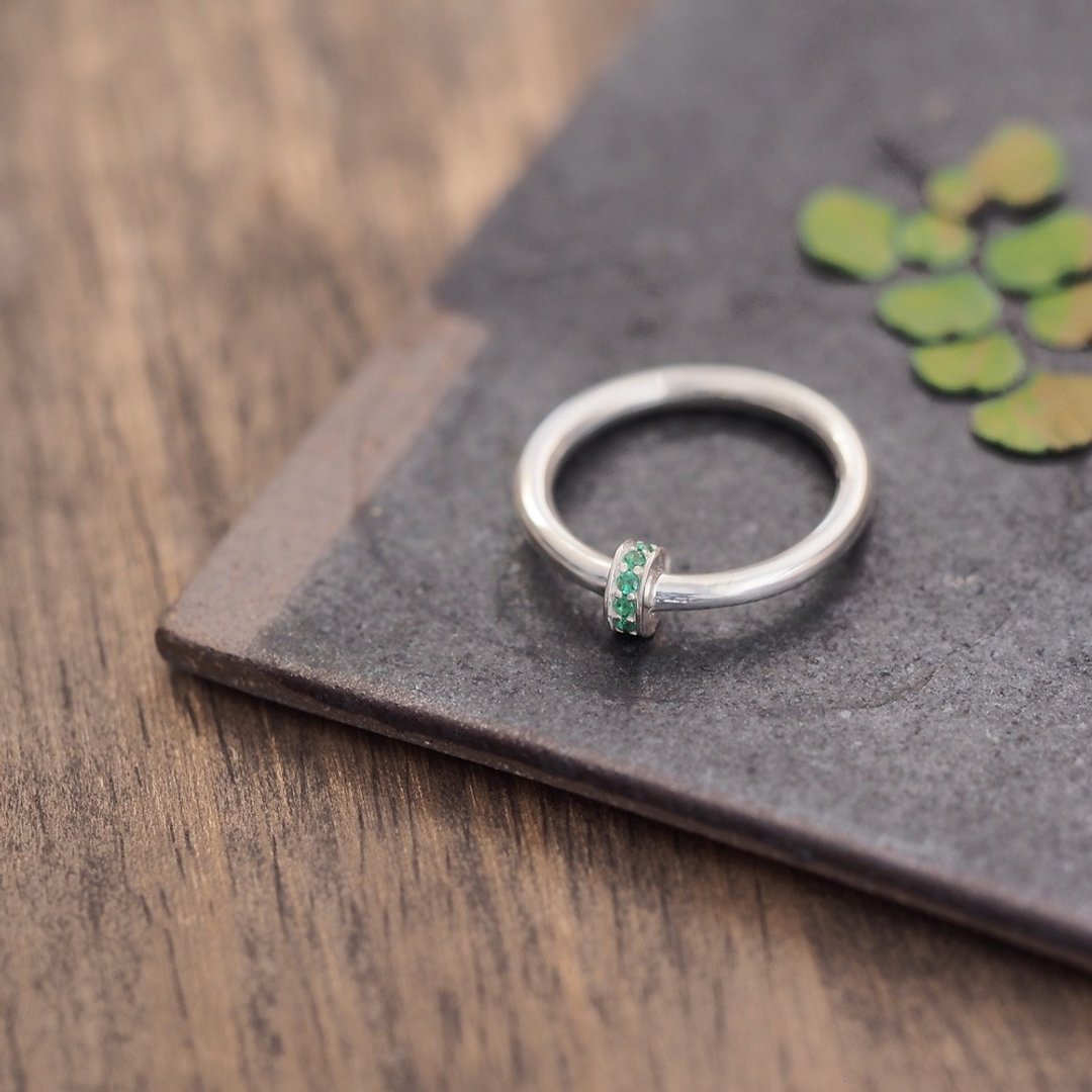 Emerald Ring Silver 925 - 戒指 - 其他金属 绿色