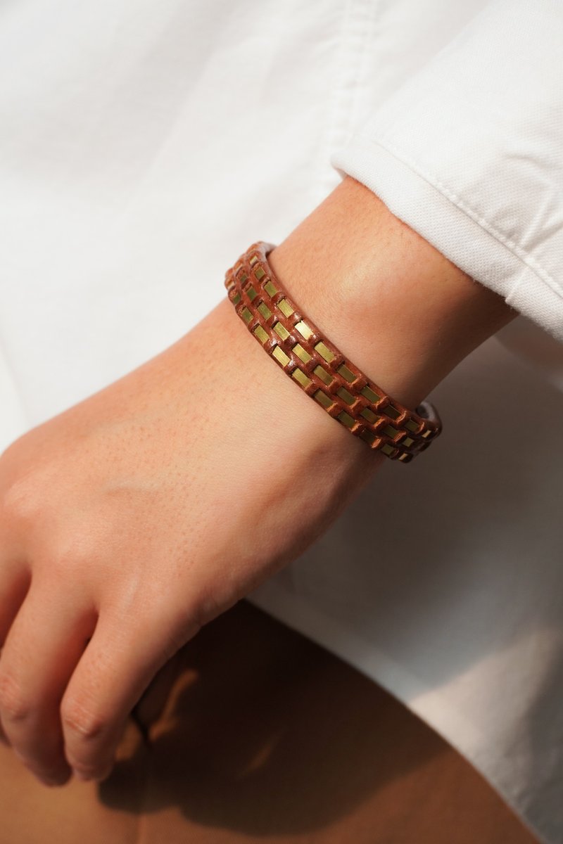 编织黄铜手镯（三线）/（独特、手工制作、皮革手镯） - 手链/手环 - 真皮 