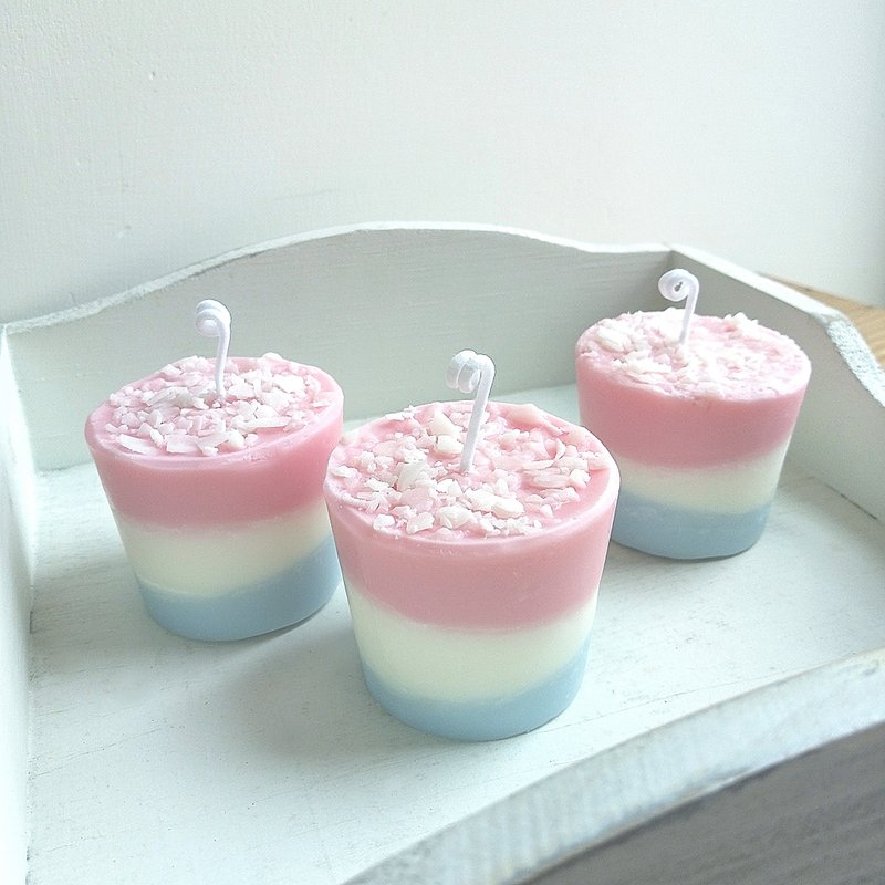 Waves | 浪漫甜美 茉莉花柠檬| 天然大豆香氛蜡烛 | 甜点生日礼物 - 蜡烛/烛台 - 蜡 粉红色