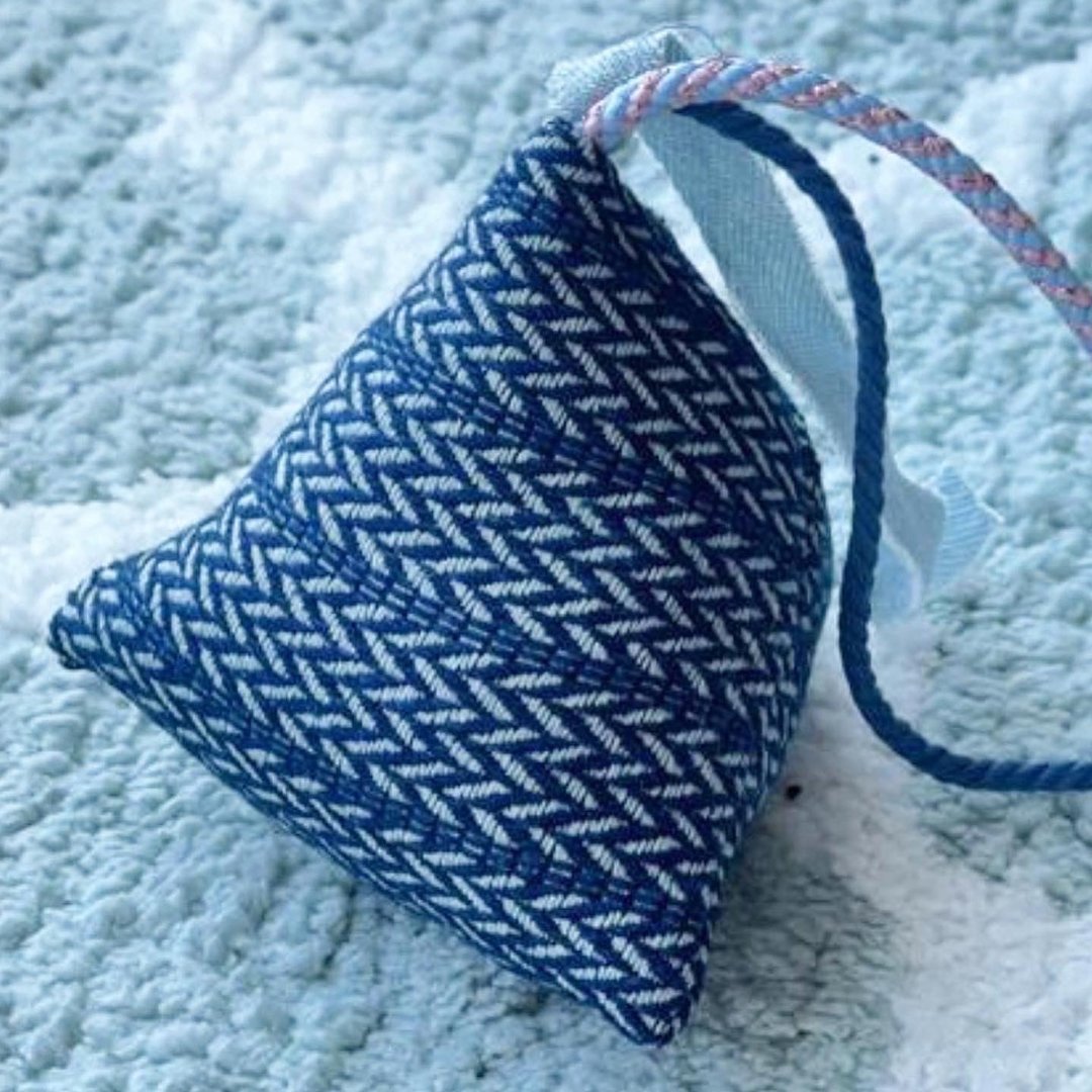 牛仔布猫草玩具 - 玩具 - 棉．麻 蓝色