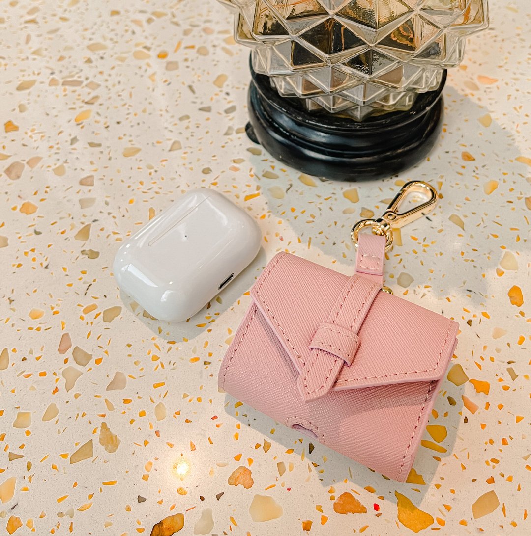 【定制化礼物】ANORAK AirPods Pro/AirPods 3 皮革耳机保护套 - 耳机收纳 - 真皮 粉红色