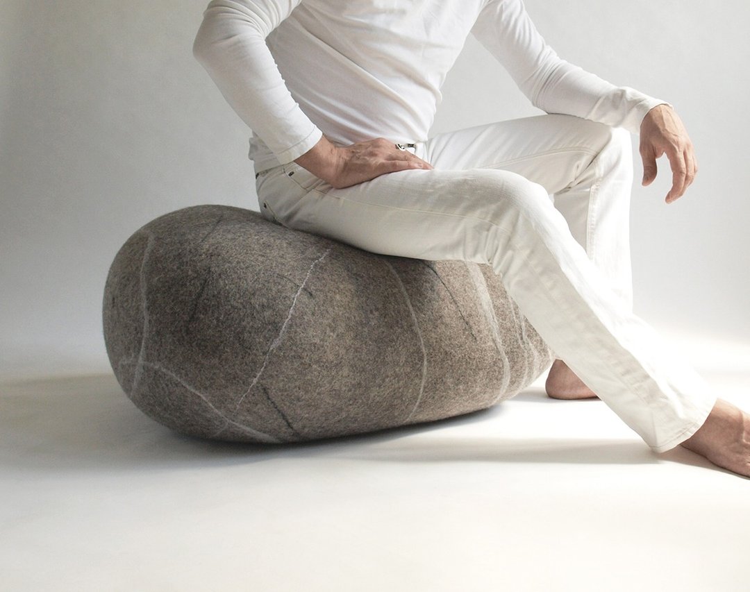 Wool stone pouf ottoman, floor cushion – Scandinavian Stone Model - 枕头/抱枕 - 羊毛 灰色