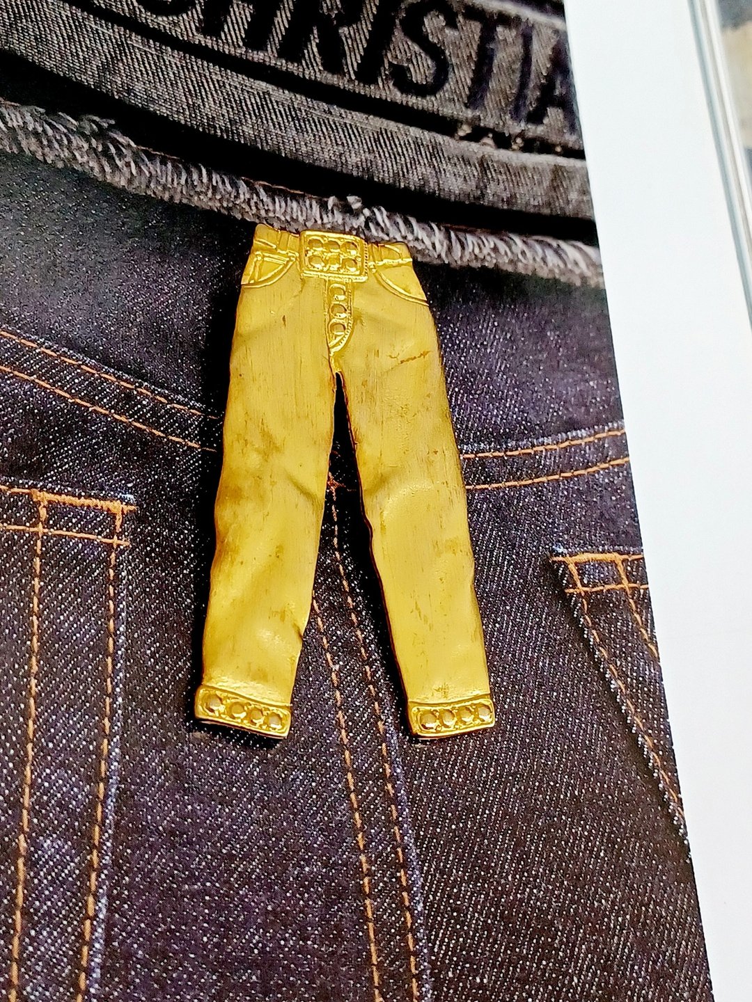 vintage jewelry  JJ  金色牛仔裤 趣味艺术 别针 胸针 - 胸针 - 其他金属 