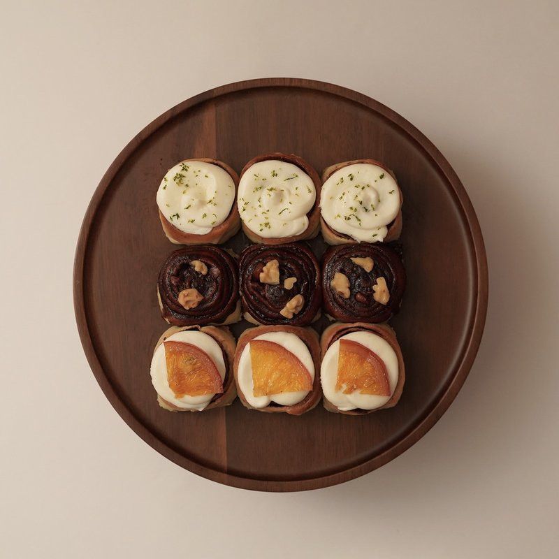 手作肉桂卷礼盒 综合两口卷 橙香奶酪/霜雪奶酪/黑糖核桃 - 蛋糕/甜点 - 其他材质 