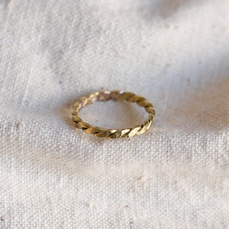 ねじねじ リング　太め　真鍮 - 戒指 - 铜/黄铜 金色