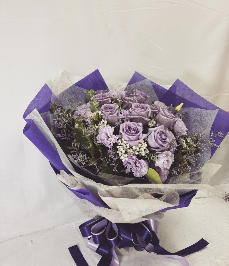 情人节花束 玫瑰花精致花束 台北市区外送包邮 典华优惠券 定制 - 干燥花/捧花 - 植物．花 