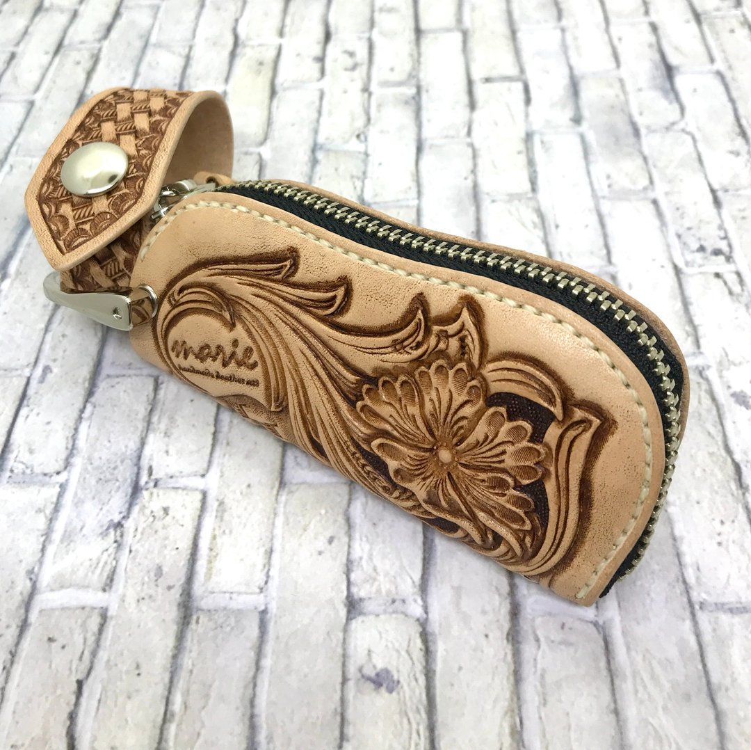leather key case /carving/leather key case - 钥匙链/钥匙包 - 真皮 咖啡色