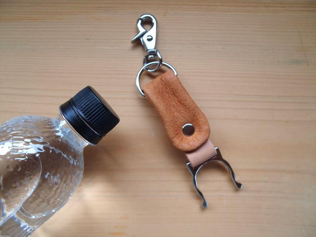 Pig leather * PET bottle holder * Camel color * Leather - 其他 - 真皮 卡其色