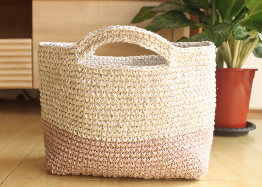 【梦游】棉麻手工编织包 设计师手作商品 - 手提包/手提袋 - 棉 粉红色