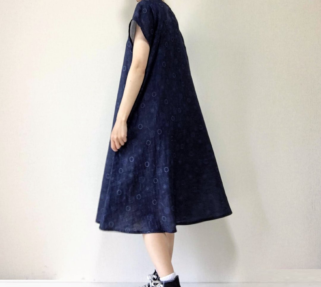 Dandelion and soap bubble short sleeve flare dress dress double gauze - 洋装/连衣裙 - 棉 黑色