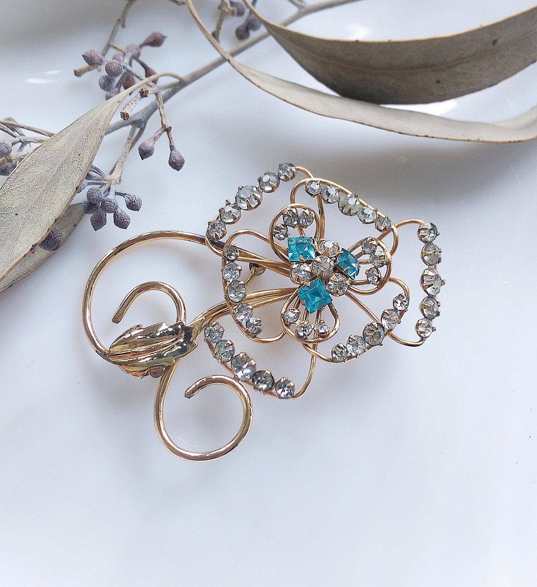 Vintage Jewelry 西洋古董饰品 细致 M&S 12K包金 立体花型 别针 - 胸针 - 其他金属 金色