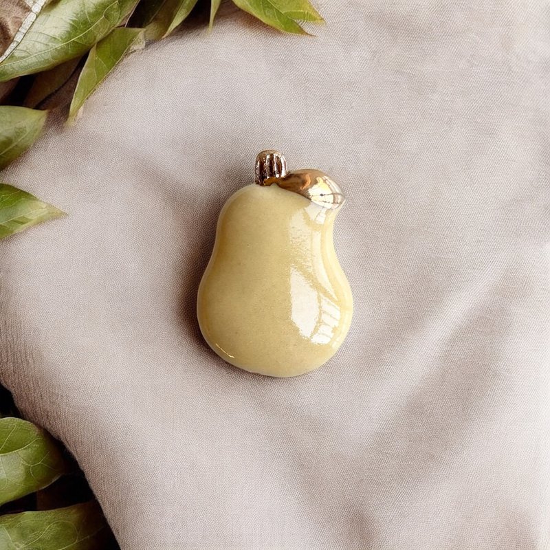 陶瓷胸针 - 梨 - 胸针 - 陶 黄色