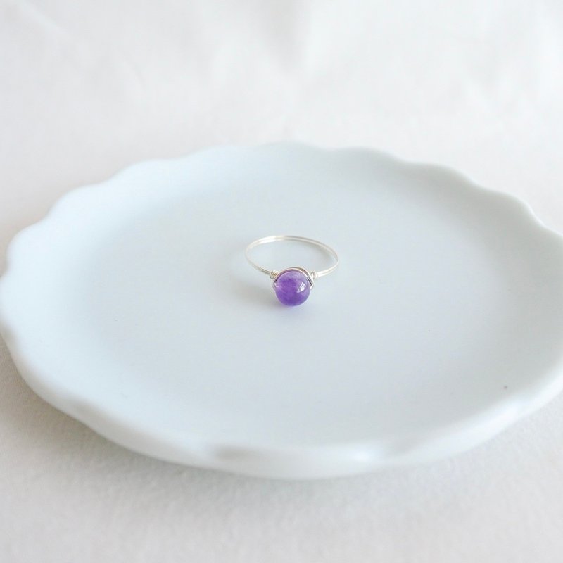 Amethyst – Petite – Silver ring. – Natural Stone Ring - 戒指 - 其他金属 紫色