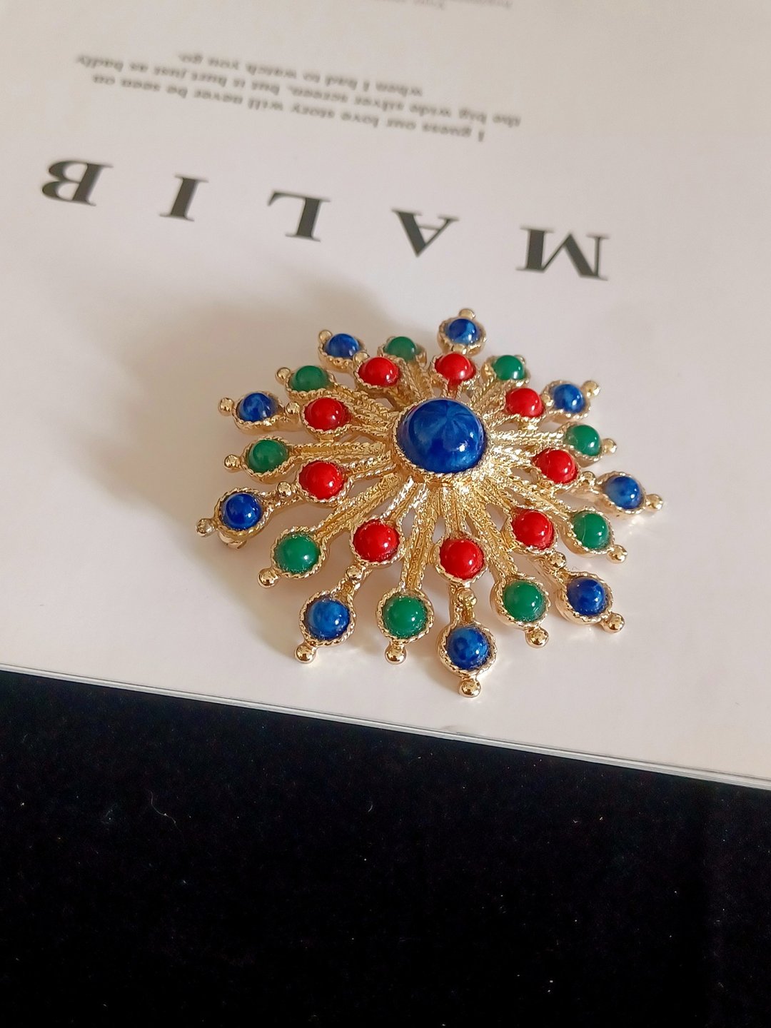 vintage jewelry Sarah cov 人造宝石华丽别针 - 胸针 - 其他金属 