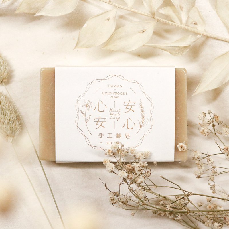 珍珠玉容嫩白皂 / 柠檬、乳香、安息香、花梨木 / 冷制精油手工皂 - 肥皂/手工皂 - 植物．花 