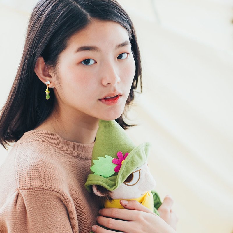 Hanging Earring - Snufkin Characters - 耳环/耳夹 - 其他金属 绿色