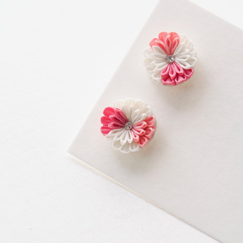 【粹】粉红,桃红, 白色真丝水晶花定制耳环耳夹 14kgf 925 - 耳环/耳夹 - 丝．绢 粉红色