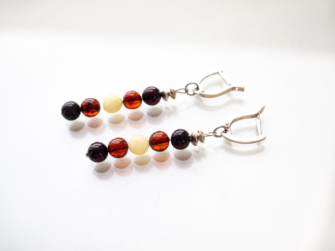 Baltic Amber Earrings, 925 Sterling Silver, Aries, Leo, Sagittarius Crystal Gift - 耳环/耳夹 - 半宝石 多色
