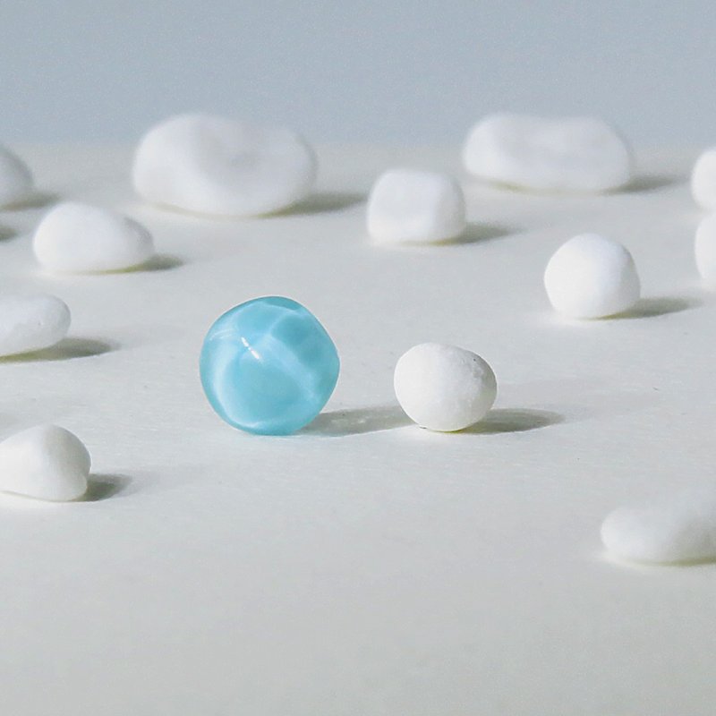 Pure系列 玻璃耳环 耳夹 单只 不规则 透明 蓝色 - 耳环/耳夹 - 玻璃 蓝色