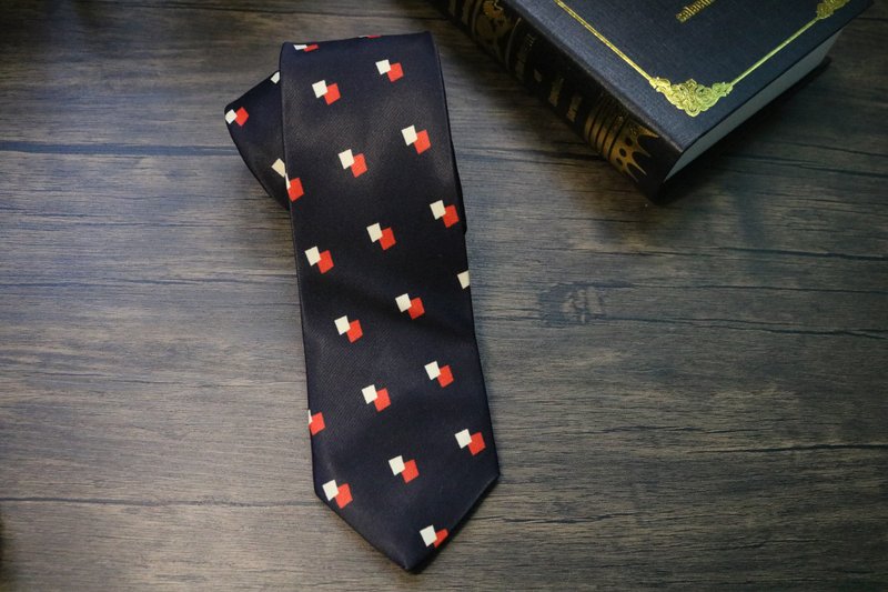 黑色立體幾何圖形領帶/窄版休閒百搭necktie - 领带/领带夹 - 丝．绢 黑色