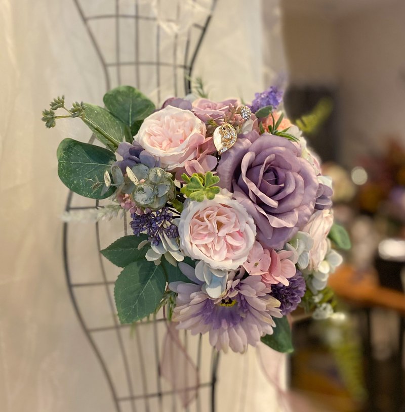 浪漫捧花 新娘捧花  拟真花束 - 摆饰 - 其他材质 紫色