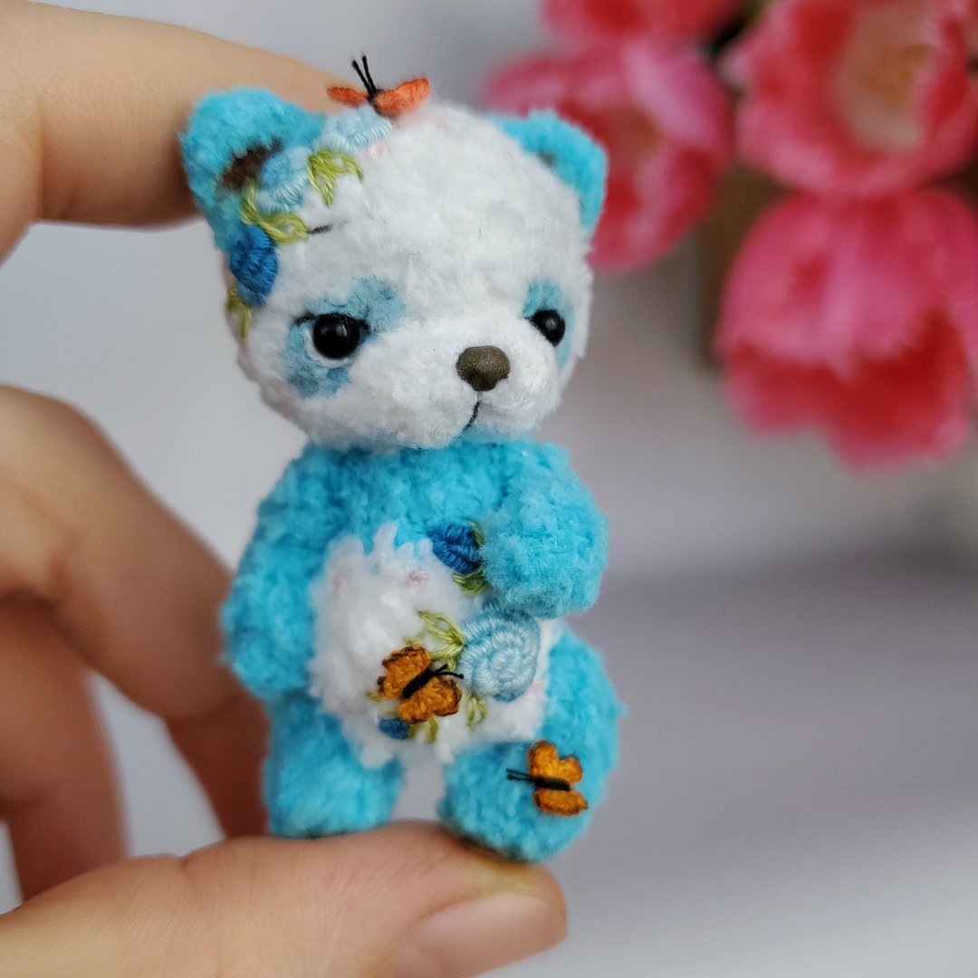 Mini softy blue teddy bear panda. Dollhouse miniature. Doll pet. Animal - 玩偶/公仔 - 棉．麻 蓝色