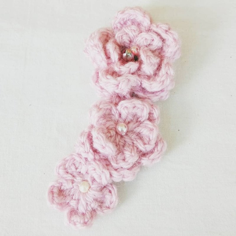 串串山茶花片别针 - 胸针 - 羊毛 粉红色