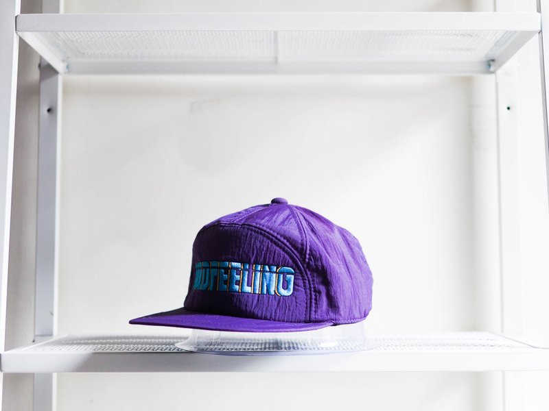 松岛青春森林少女踏青日游 耳盖 古董鸭舌棒球滑雪帽baseball cap - 帽子 - 防水材质 紫色