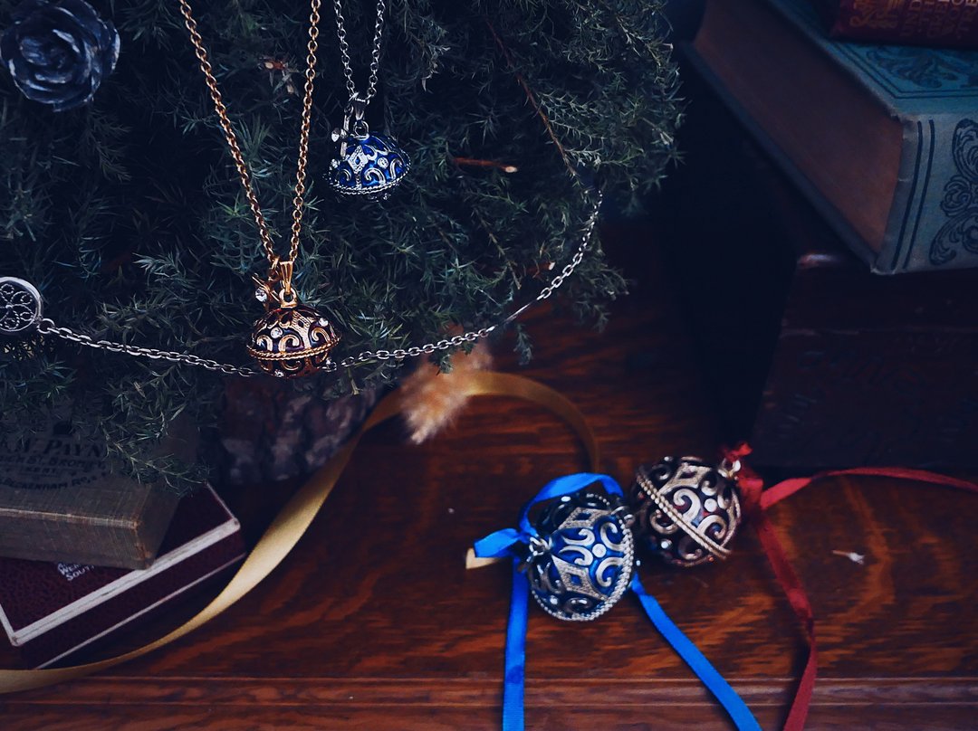 Monet 耶诞球藏宝盒项链 . 美国古董首饰 Vintage Jewelry - 项链 - 其他金属 