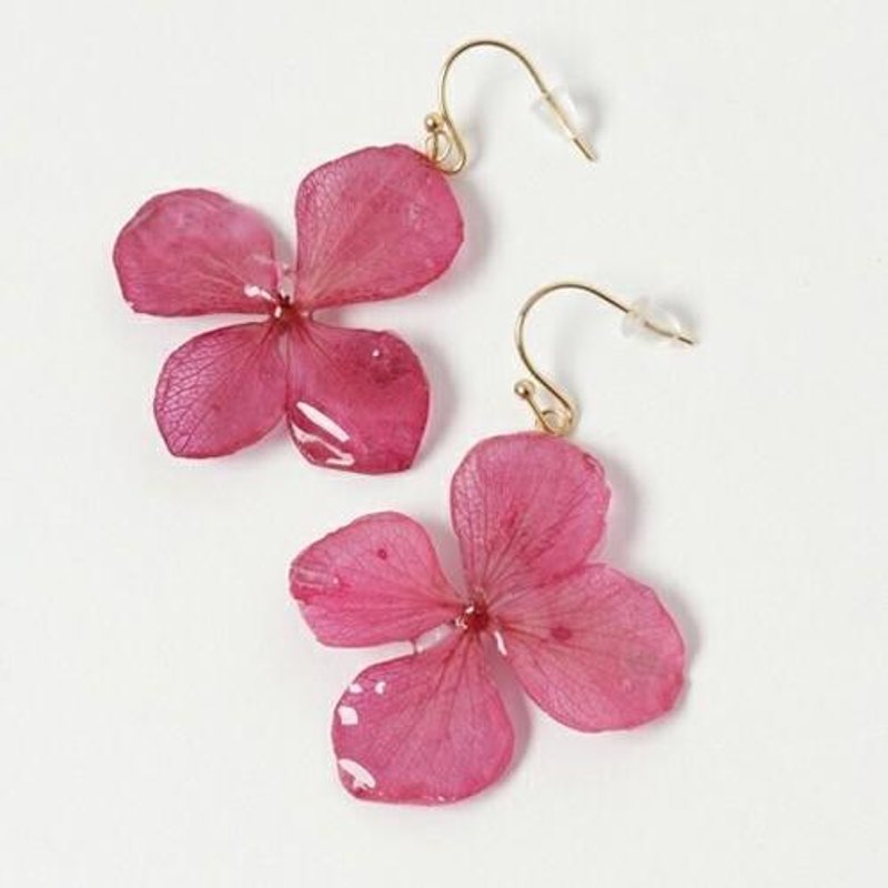Hydrangea Hook Earrings*Wine* - 耳环/耳夹 - 植物．花 红色
