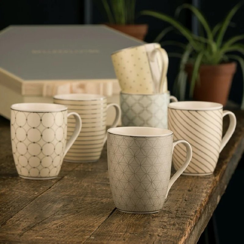 爱尔兰Belleek Living 几何粉彩马克杯6入组 六角礼盒 入厝礼 - 咖啡杯/马克杯 - 瓷 银色