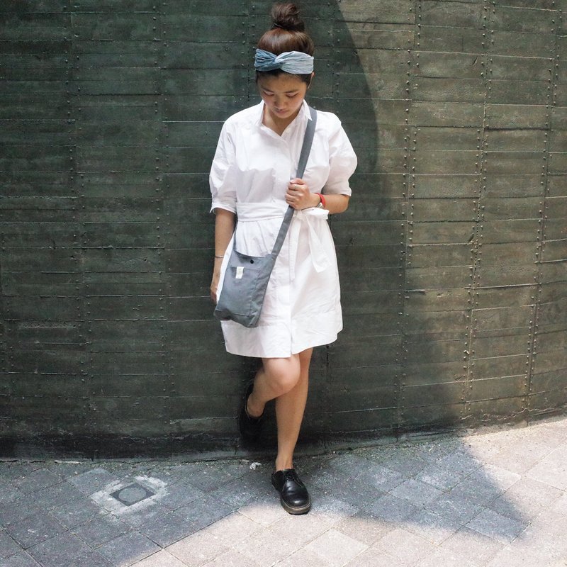 Take Me Anywhere - 灰蒙 - 侧背包/斜挎包 - 其他材质 灰色