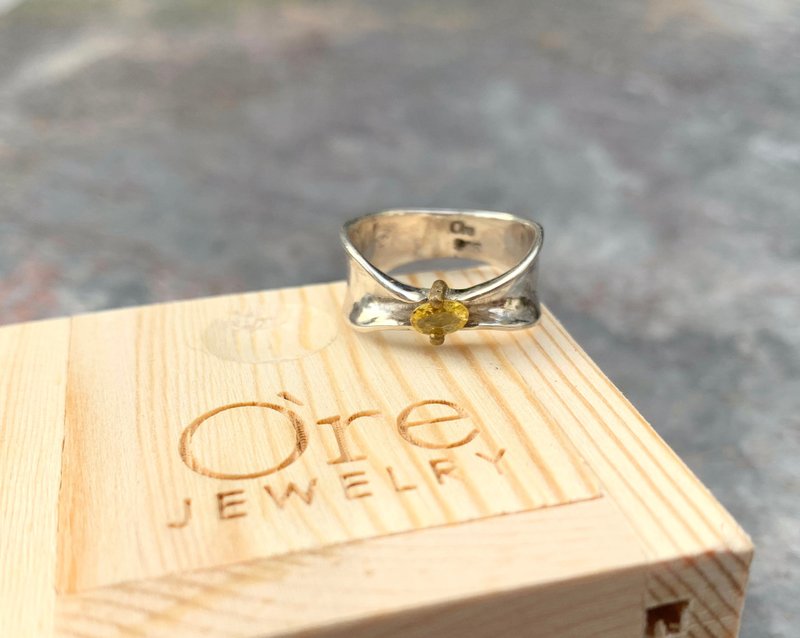 Ore Jewelry_设计师款_彩蓝宝_Sapphire_925纯银戒指_可客订制 - 戒指 - 宝石 