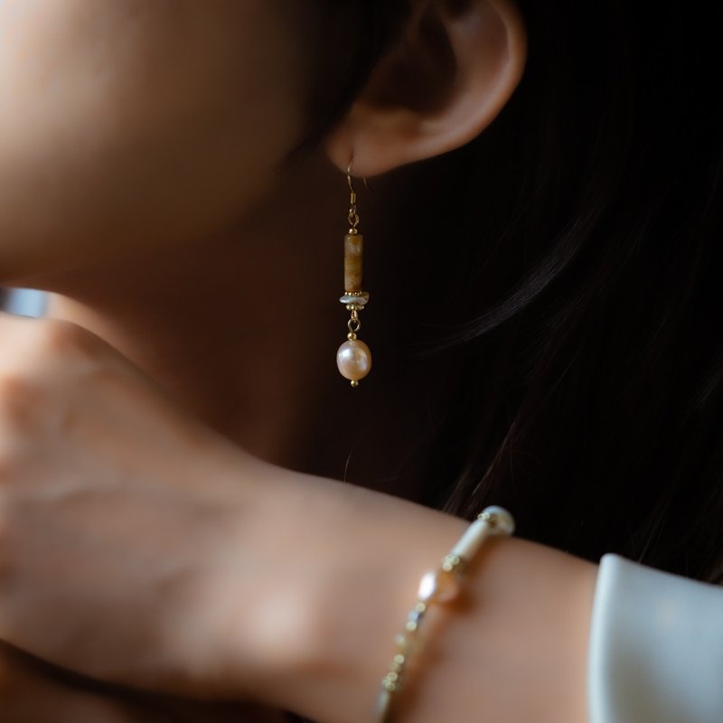 丝绸之路 l 疯狂玛瑙珍珠耳勾式耳环 E0033 - 耳环/耳夹 - 宝石 