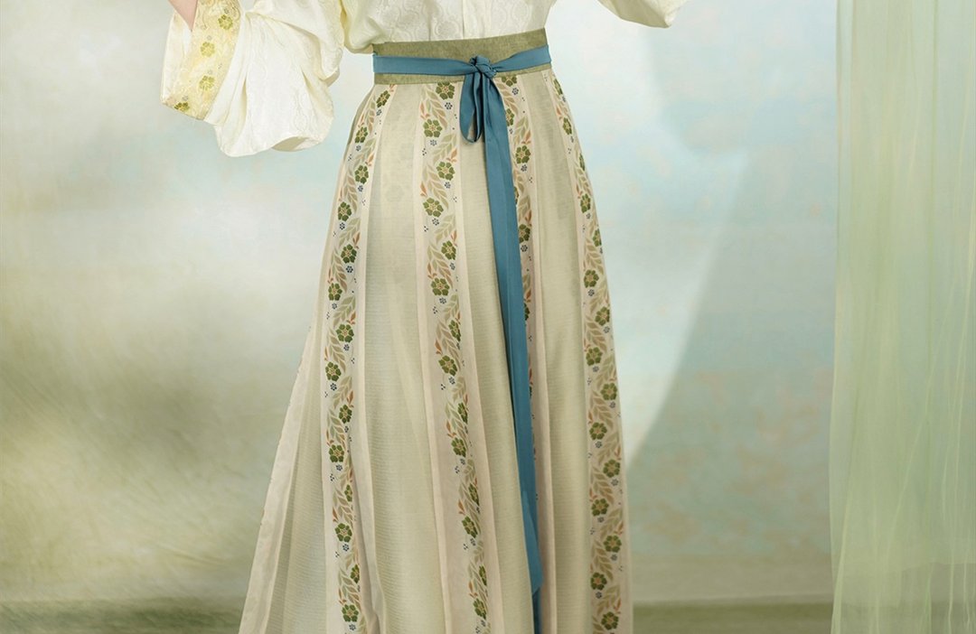 【青青】新中式复古 二十四破间色裙/唐汉服通勤半身裙 - 裙子 - 其他材质 黄色