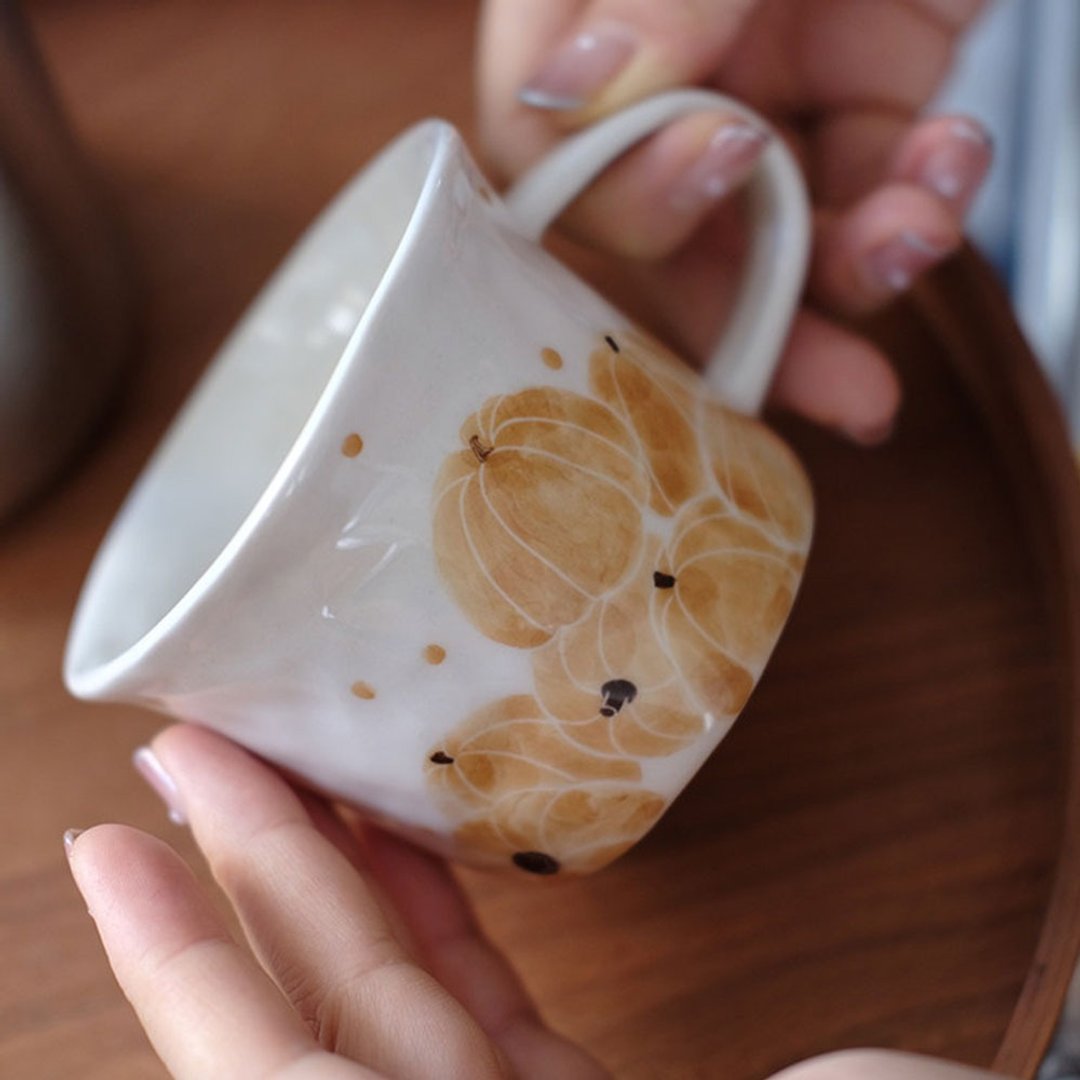 手繪南瓜飯團馬克杯 / 日式陶瓷咖啡杯 / 早餐杯家用 - 咖啡杯/马克杯 - 瓷 橘色
