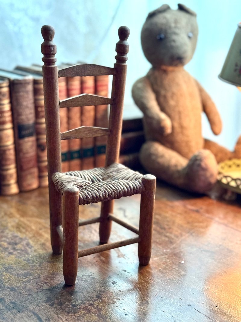 50324- 罕见迷人法国古董实木藤编玩偶椅 - 摆饰 - 木头 