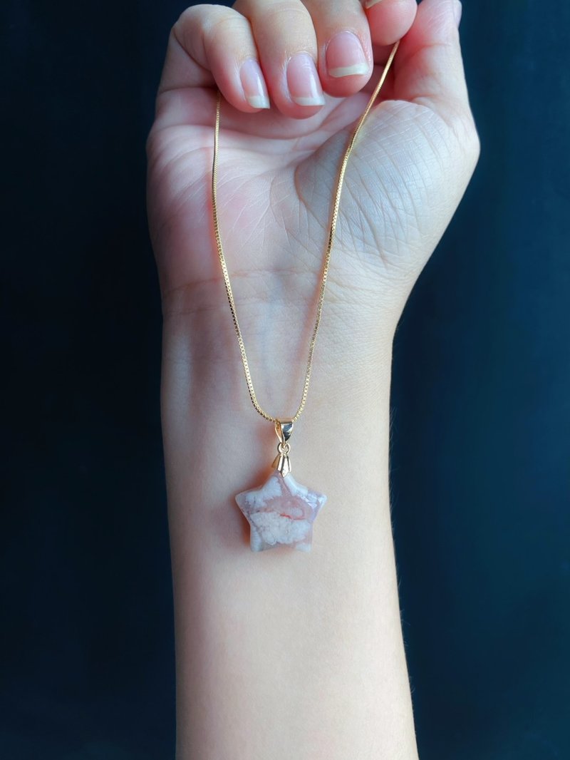 星愿 灰底粉花 水中花 樱花玛瑙 项链  礼物 天然石 独一无二 - 吊饰 - 水晶 粉红色