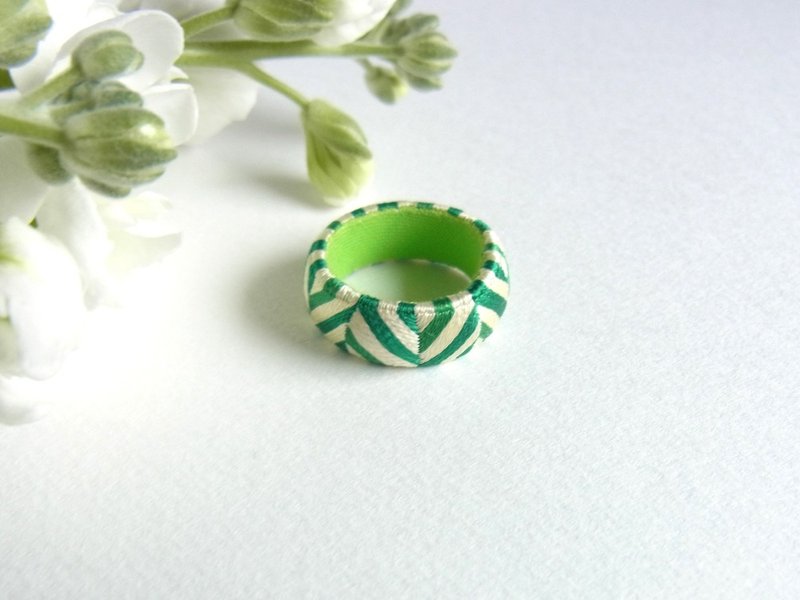 ring kagayubinuki - 戒指 - 丝．绢 绿色