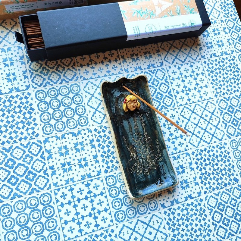 静心陶-香插座-线香盘-香草插画盘-薰衣草女孩 - 餐桌/书桌 - 陶 