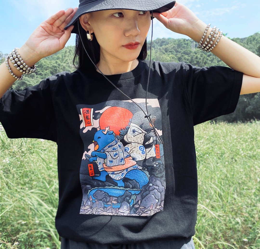 【小龙包 一 凭龙心】厚磅短袖T-shirt - 女装 T 恤 - 棉 黑色