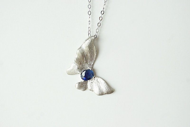 天然蓝宝石坠链，925纯银材质。 - 项链 - 纯银 蓝色