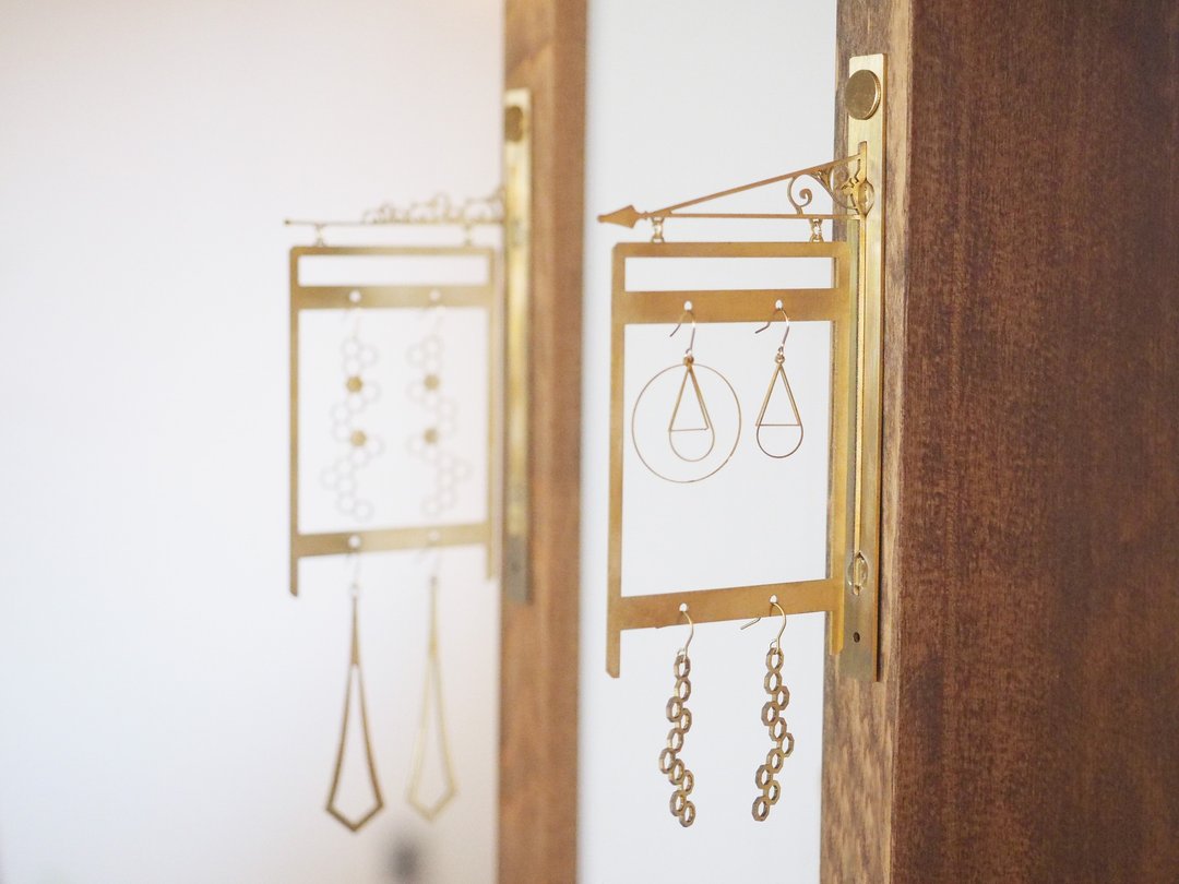 accessory stand --signboard - - 收纳用品 - 其他金属 金色