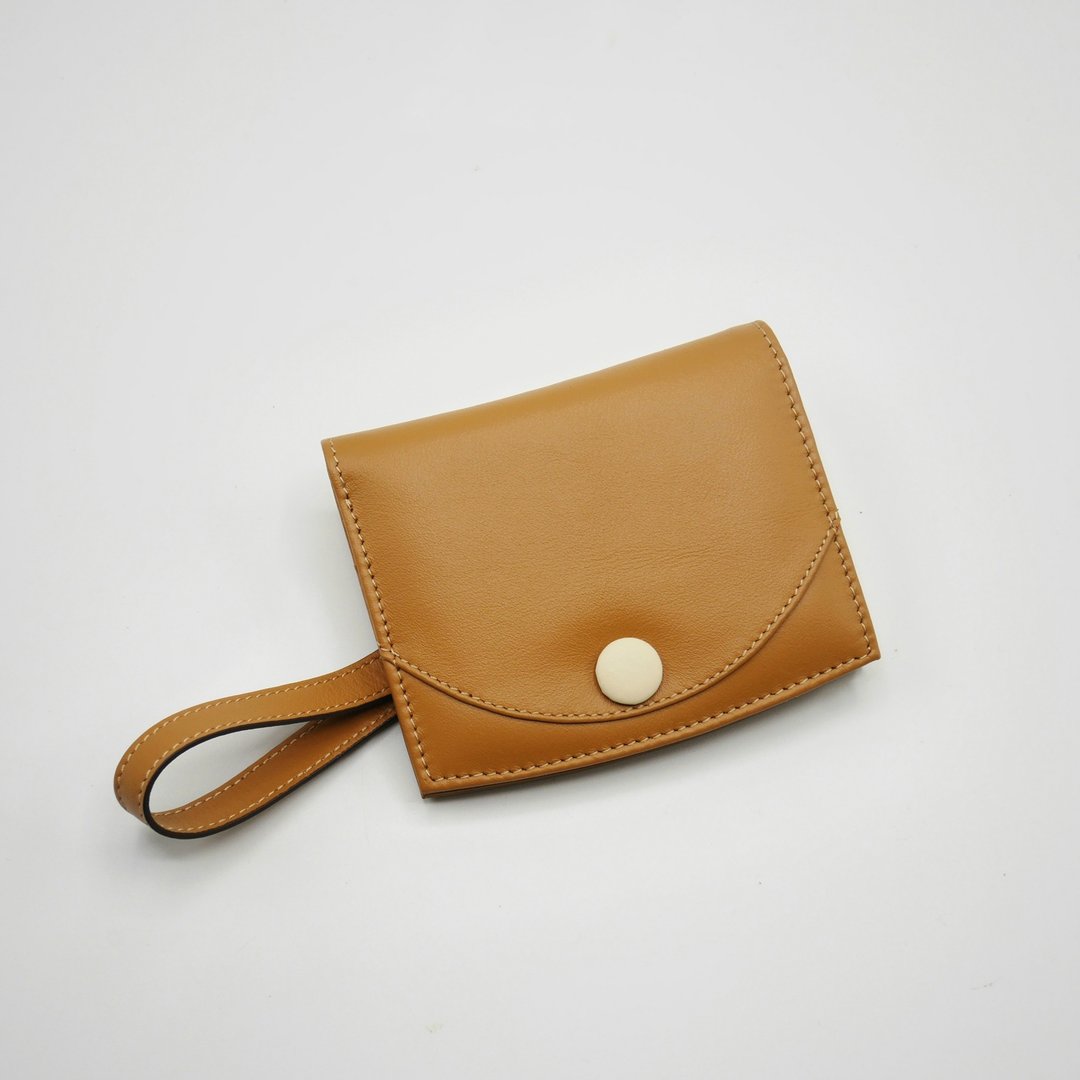 ALMOSTPERFECT - Merry Wallet in Sand Brown - 皮夹/钱包 - 真皮 咖啡色