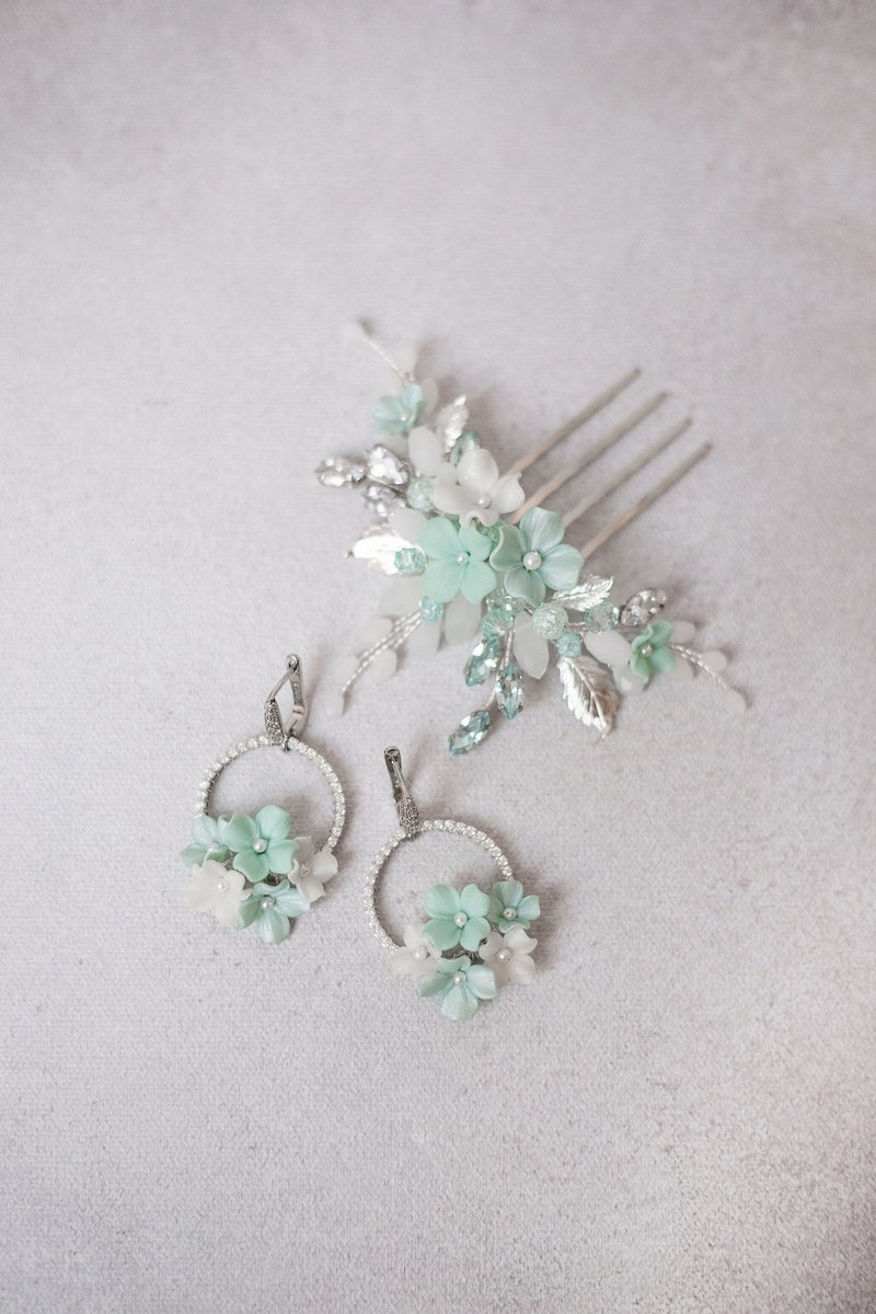 White mint flower jewelry set, Wedding hair comb, Bridal earrings, 薄荷色婚禮首飾、髮夾和耳環 - 耳环/耳夹 - 粘土 绿色