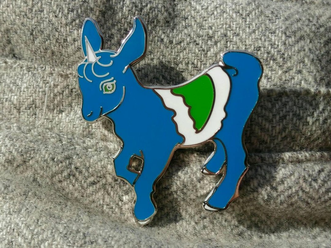 独角兽山羊宝宝 Vegan Kid 山羊 Goat 硬珐琅金属徽章 Enamel Pin - 徽章/别针 - 珐琅 蓝色
