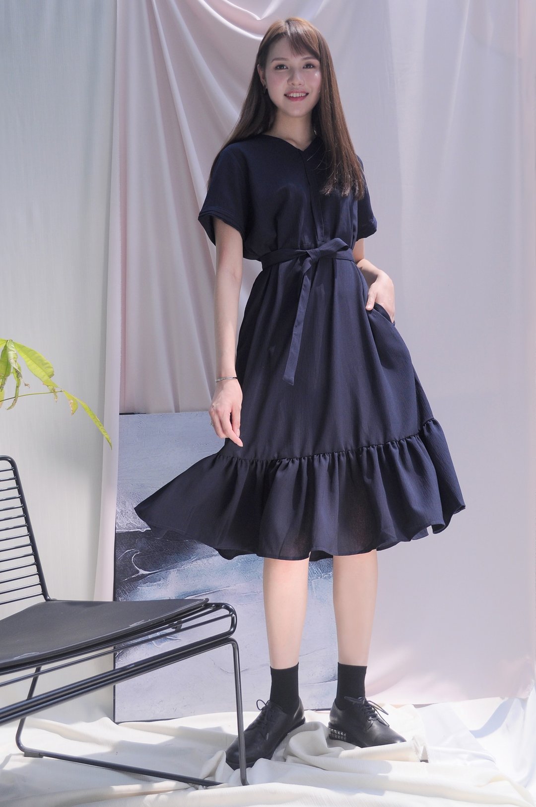 Mara Dress深蓝色轻薄纹理连身裙(另附腰带) - 洋装/连衣裙 - 棉 蓝色